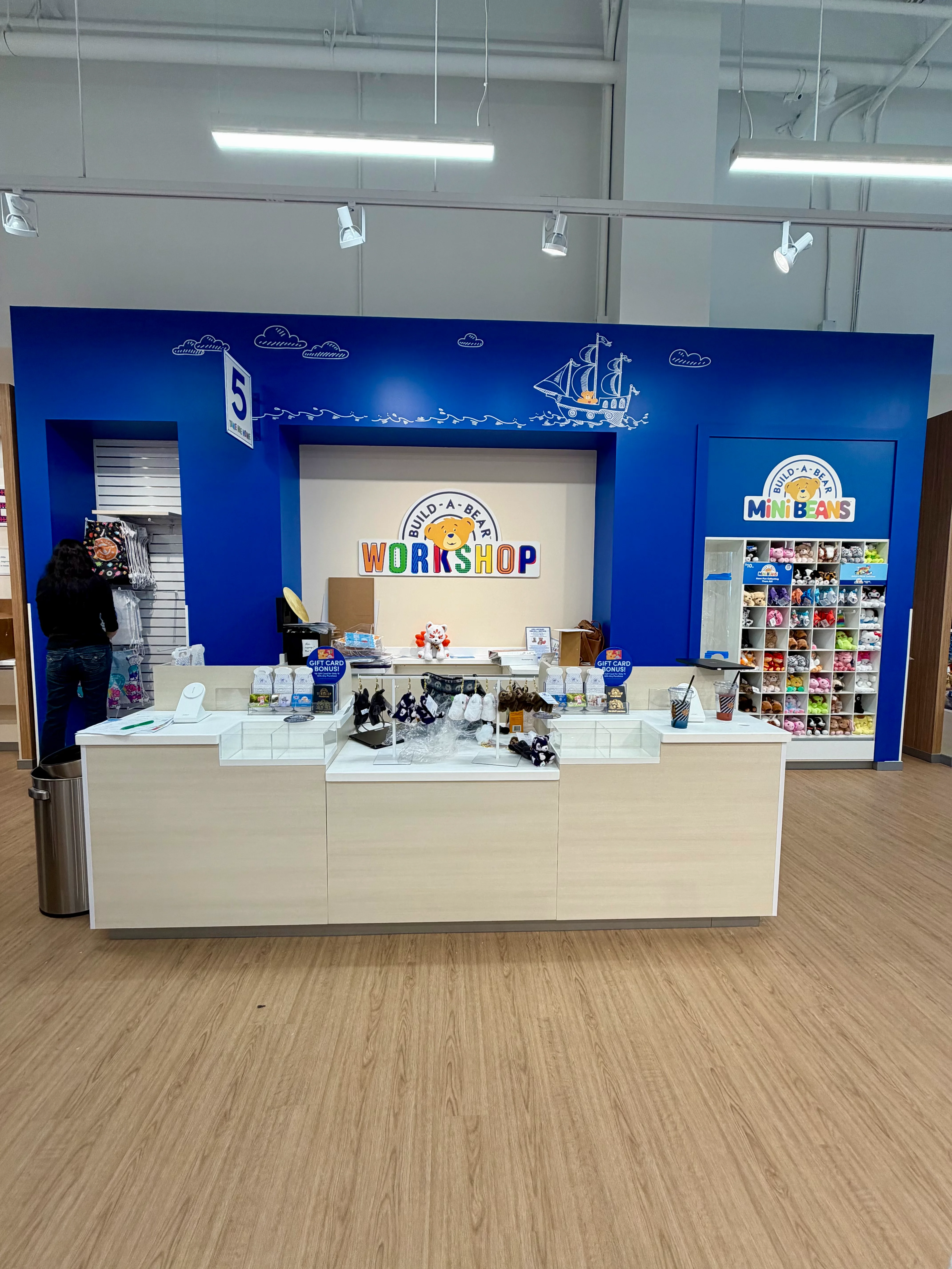 Build-A-Bear Workshop Electrical Build-Out - Photo 5