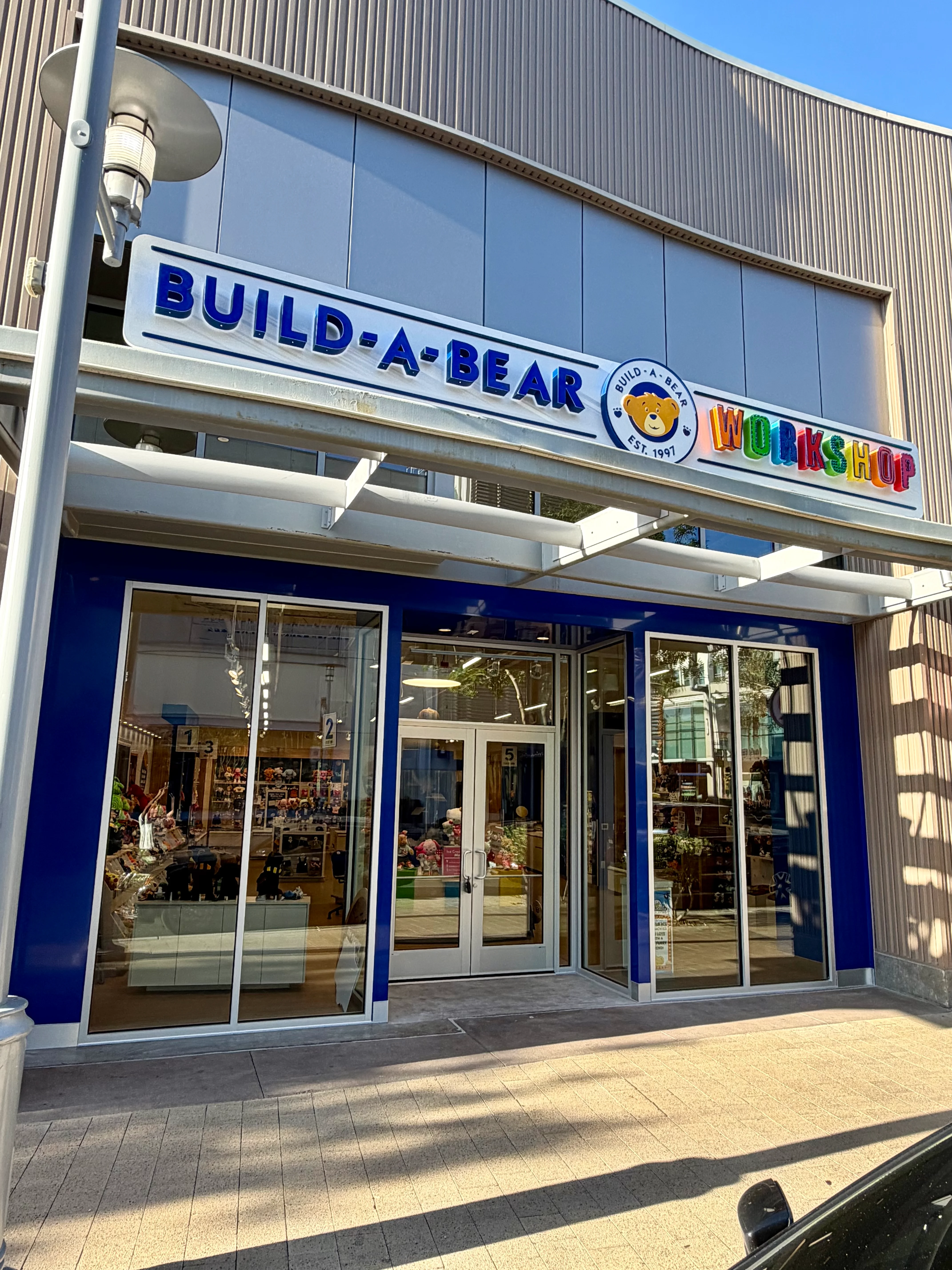 Build-A-Bear Workshop Electrical Build-Out - Photo 4